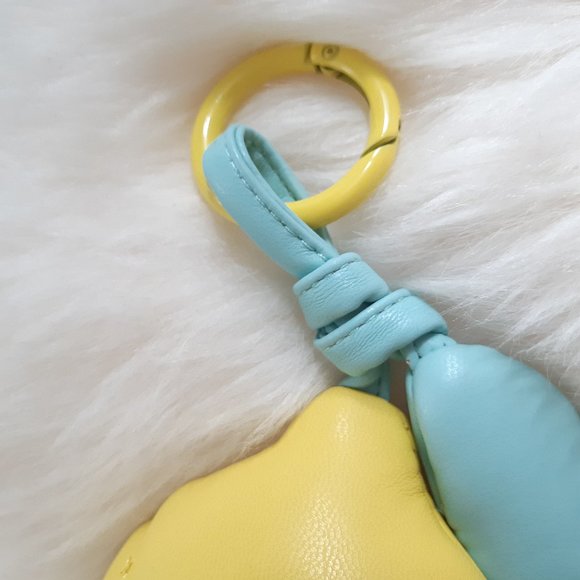 Super cute lemon keychain - Picture 3 of 5